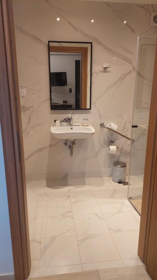 Vasileiadou Suites & Maisonettes 플로지타 외부 사진