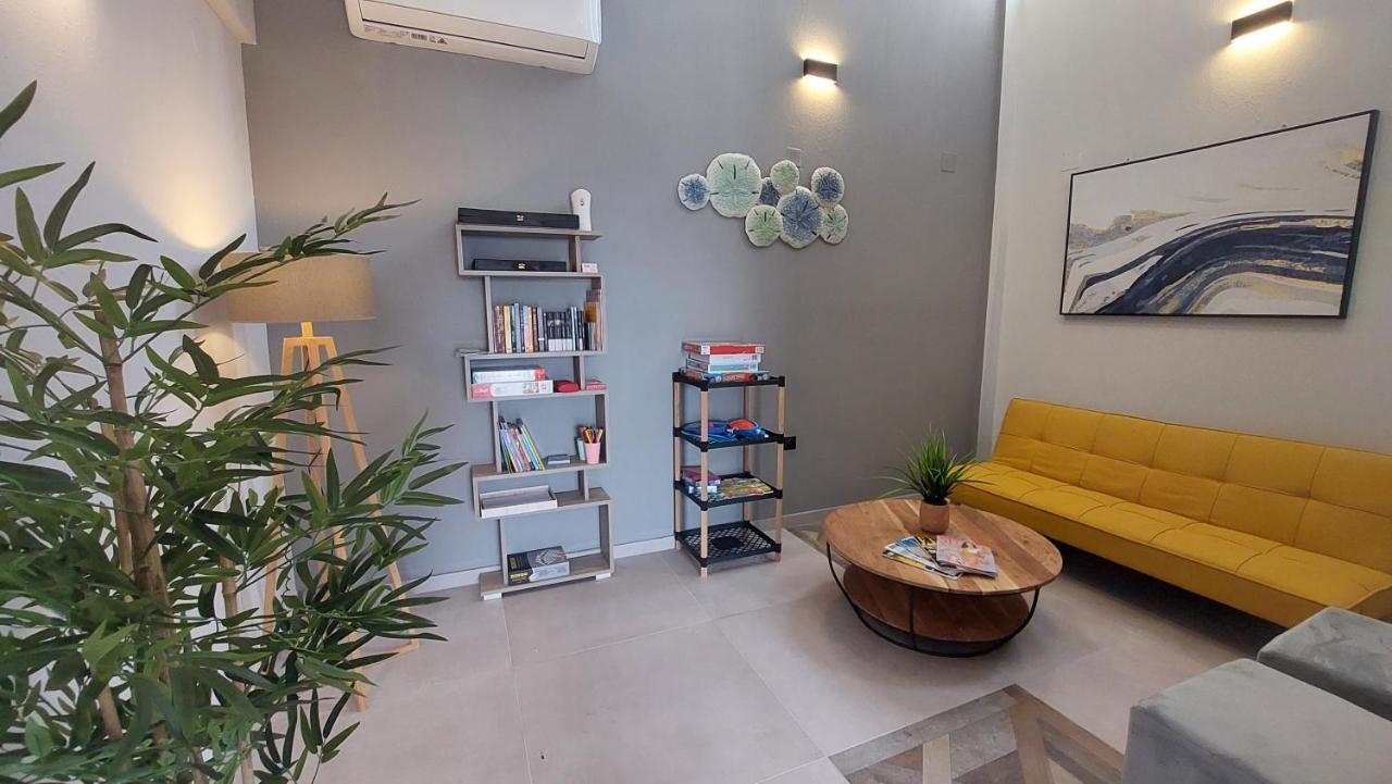 Vasileiadou Suites & Maisonettes 플로지타 외부 사진